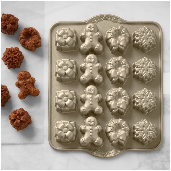 Nordic Ware Nonstick Cast Aluminum Holiday Bitelets Pan Baking Bundle & More! - Picture 10 of 13